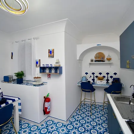 Casa Giorgio A Serene Corner Of Paradise In 포지타노